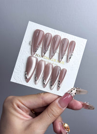 Dusty Pink Diamond-Embellished Almond Handmade Press-On Nails NF051